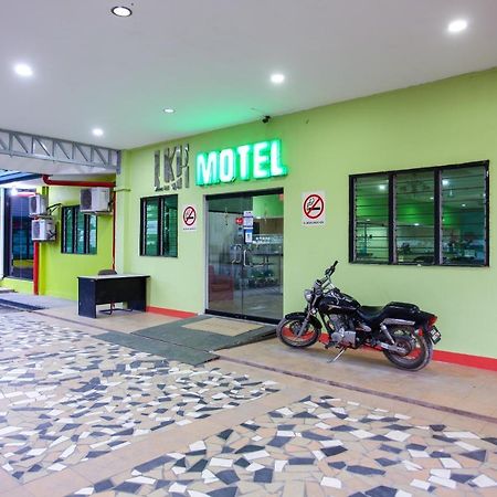 OYO 89478 Lkh Motel Kota Kinabalu Buitenkant foto