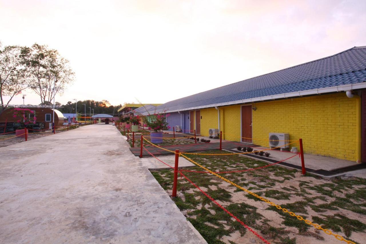 OYO 89478 Lkh Motel Kota Kinabalu Buitenkant foto