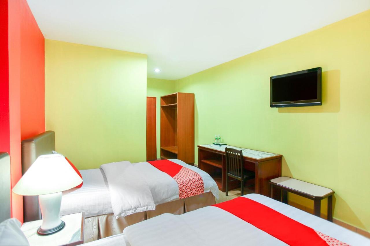 OYO 89478 Lkh Motel Kota Kinabalu Buitenkant foto