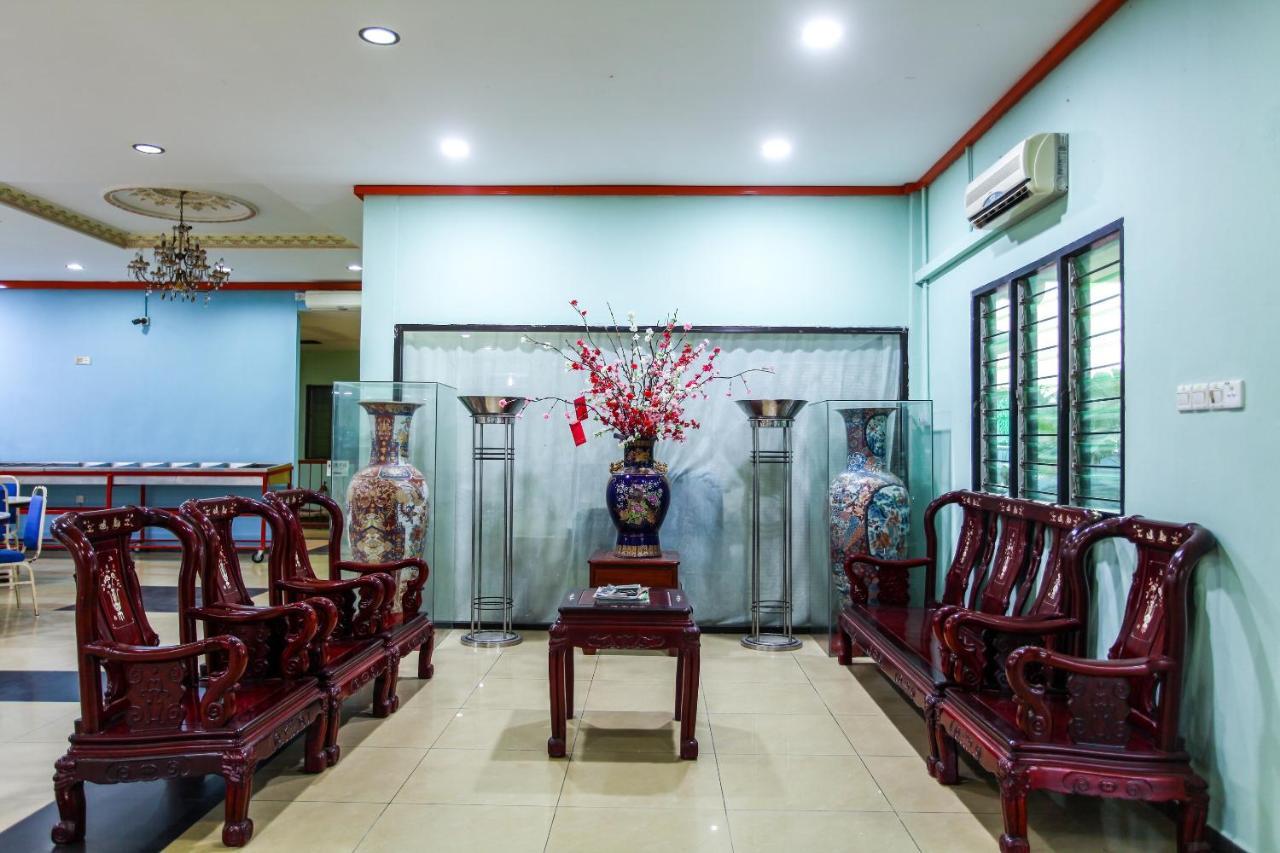 OYO 89478 Lkh Motel Kota Kinabalu Buitenkant foto