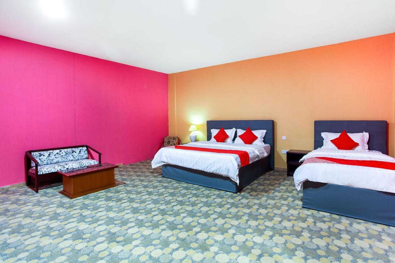 OYO 89478 Lkh Motel Kota Kinabalu Buitenkant foto