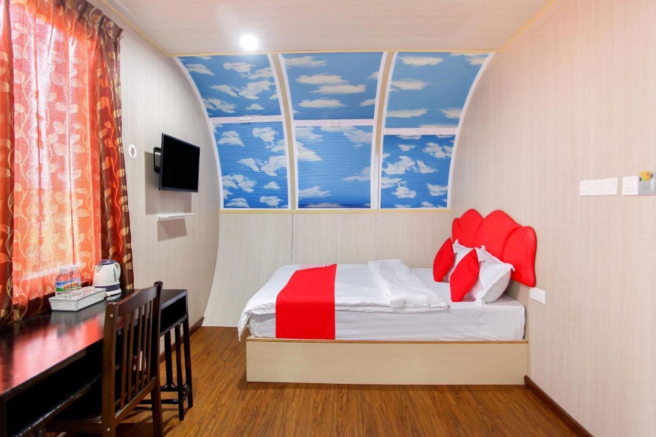OYO 89478 Lkh Motel Kota Kinabalu Buitenkant foto